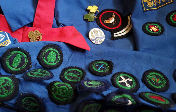 girl guide uniform