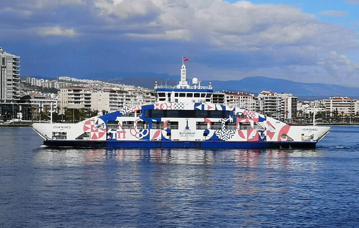 Izmir ferry