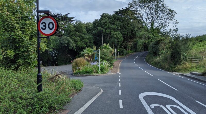 Road in Ventnor